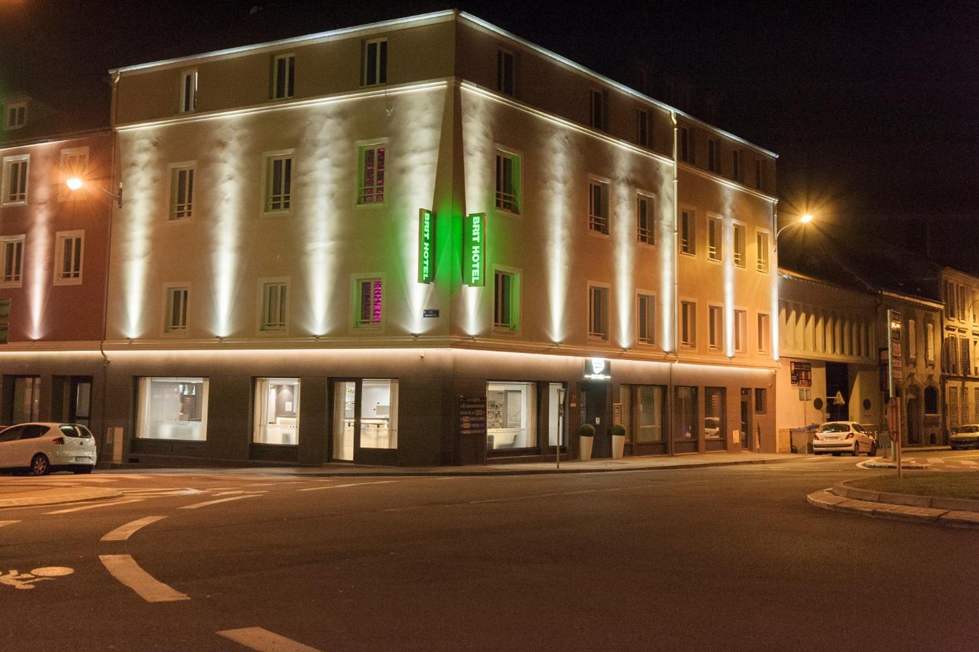 Brit Hotel Mâcon Centre Gare Extérieur photo